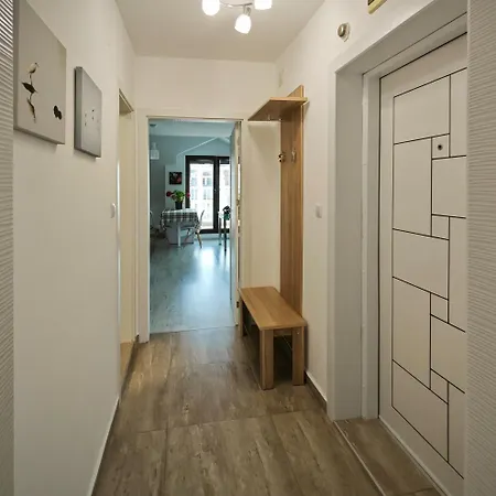 уютная рядом с центром бургаса Apartment *